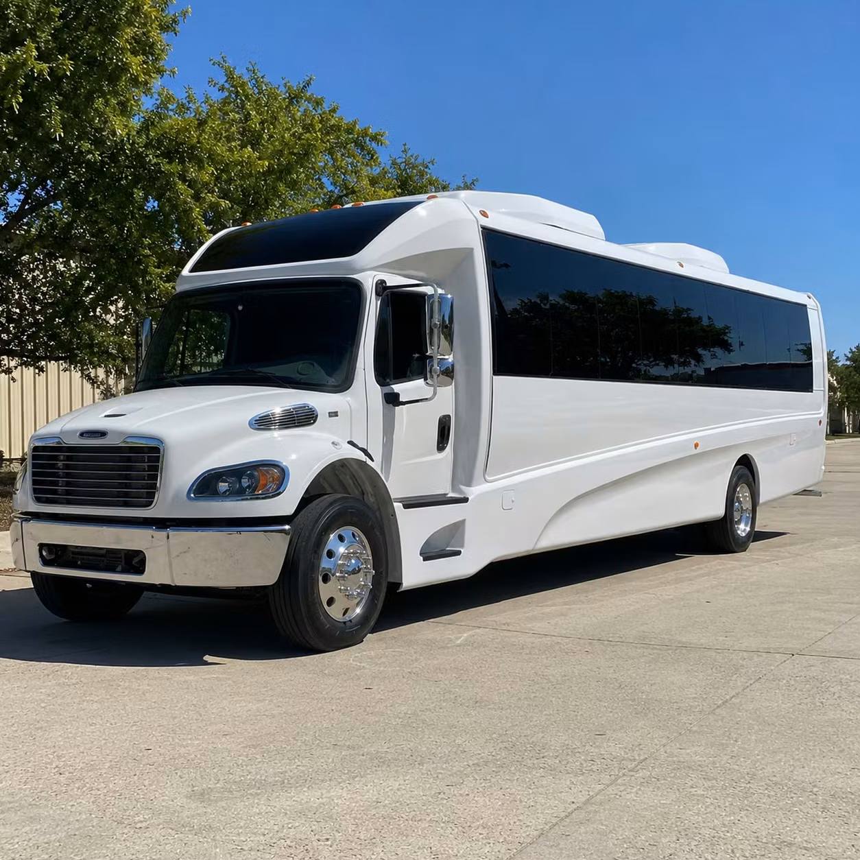 28 passenger minibus