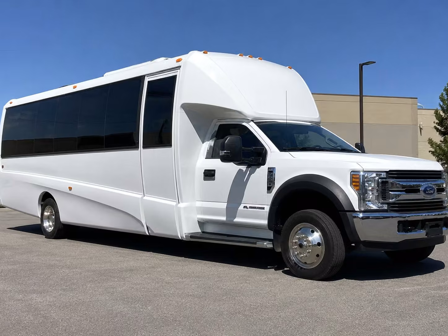 minibus rentals for tempe youth group trips and church events
