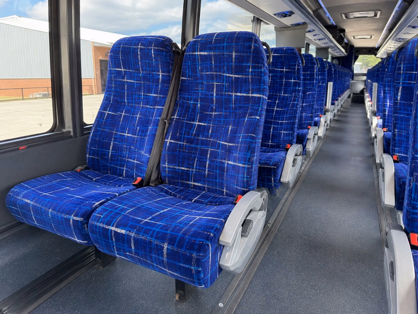 tailgate packages and multi stop sporting event shuttles in tempe