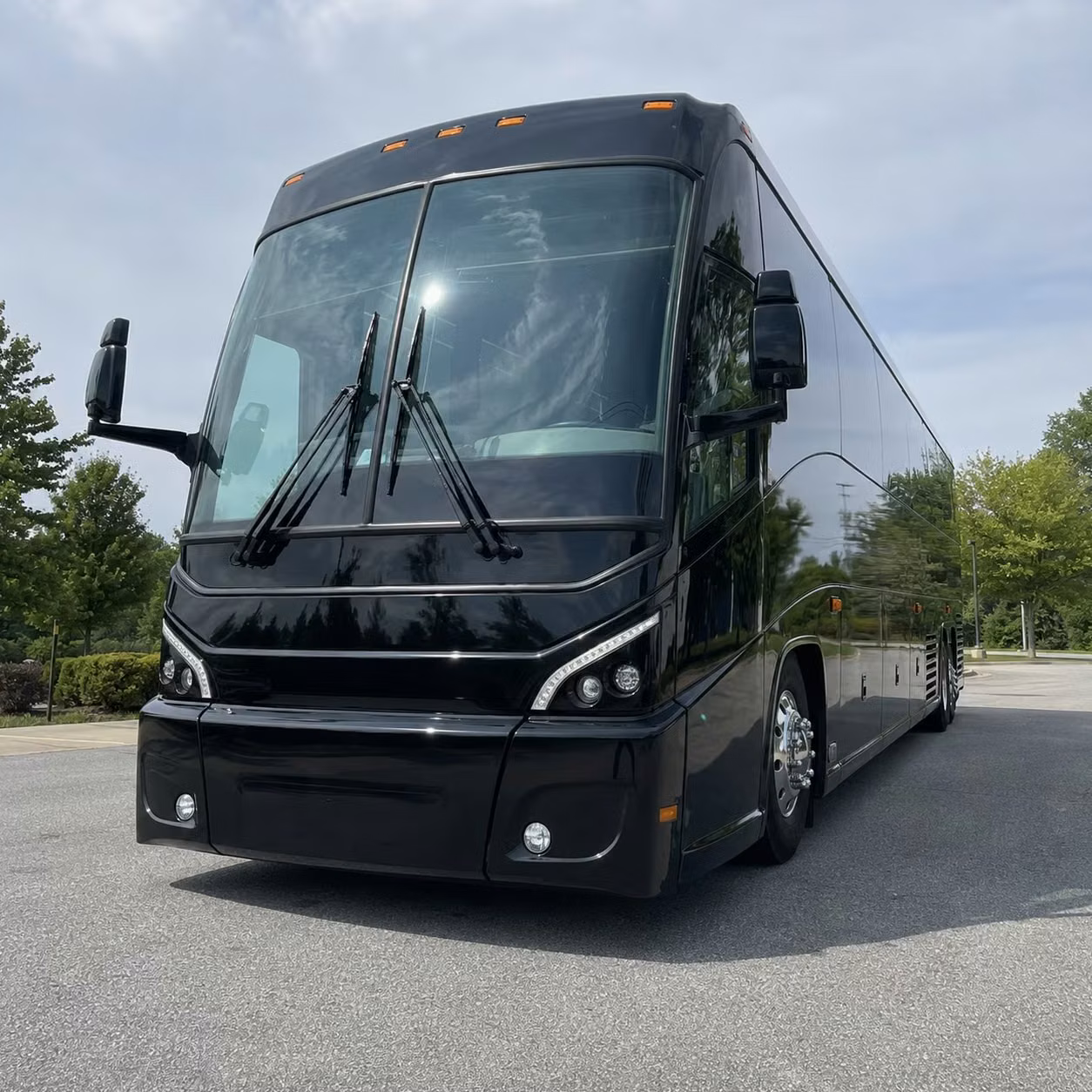 you can find and book employee transportation in tempe and any nearby city