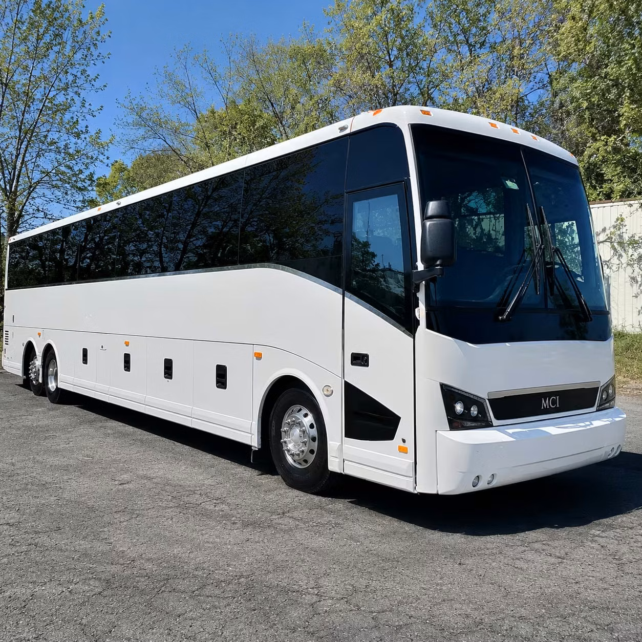 you can find and book long distance transportation in tempe and any nearby city